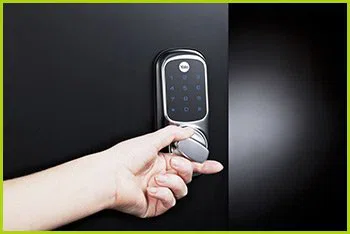 Expert Locksmith Services Jensen Beach, FL 772-228-1029 Expert Locksmith Services Jensen Beach, FL 772-228-1029 - 11-business-locksmiths